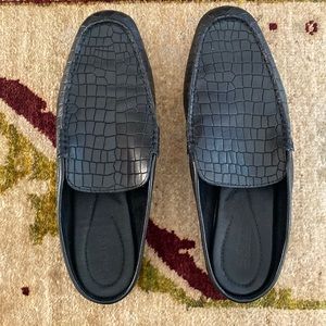 Born leather slides